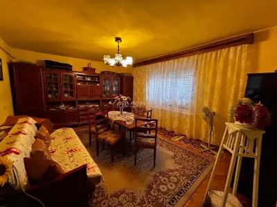 Bocsa Montana, Casa Solida cu Demisol+ Parter+ Etaj - foto 7