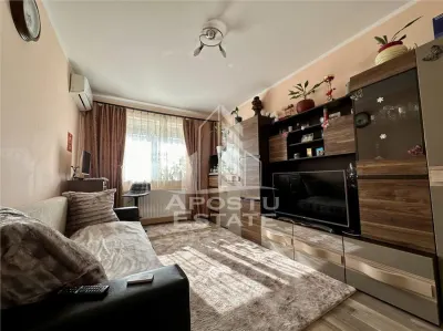 Apartament cu 3 camere mobilat si utilat la parter in Giroc la asfalt. - foto 8