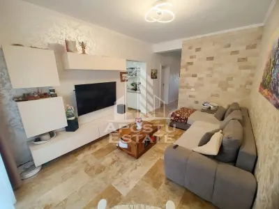 Casa individuala, 5 camere , 3 bai,2 balcoane ,acces auto, Braytim - foto 2