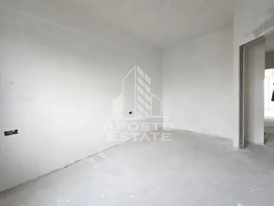 Jumatate de duplex de vanzare, Parter + Etaj, 5 camere si 2 bai, Sag - foto 4