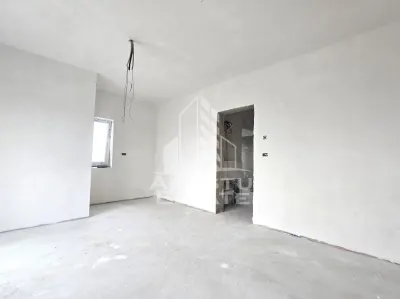 Jumatate de duplex de vanzare, Parter + Etaj, 5 camere si 2 bai, Sag - foto 10