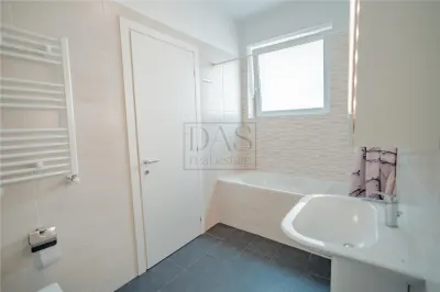 Apartament 4 camere | Laguna residence | Vedere Lac | Parcare inclusa - foto 17