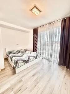 Casa individuala cu 5 camere si 4 bai in Giroc la asfalt. - foto 8