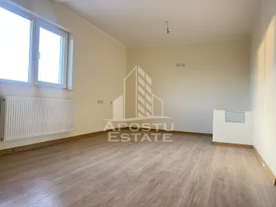 Casa individuala cu 4 camere, de vanzare, P+E, in Giarmata Vii - Giarmata-Vii