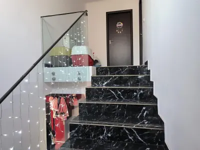 Casă premium de vânzare în Ciorogârla – complet mobilată și utilată, la doar 10 minute de București - foto 12