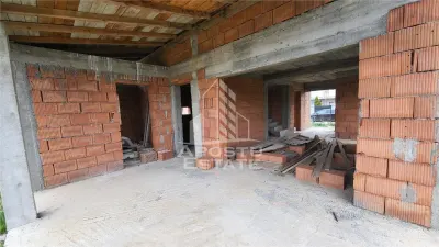 Casa individuala cu 5 camere,teren de 480mp,la rosu,Peciu Nou - foto 11