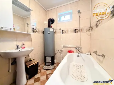 Casa cu teren generos de 1.315 mp, bucatarie de vara complet renovata si acces din doua strazi â€“ Cernat, jud. Covasna - foto 15