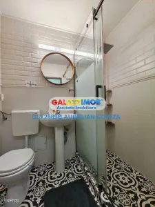 Inchiriere apartament 4 camere decomandat  Berceni - foto 8