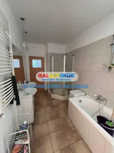 Apartament 4 camere Metrou Piata Romana - foto 4
