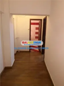 Apartament 3 camere decomandat Ghencea/parcare/2bai/2 balcoane - foto 4