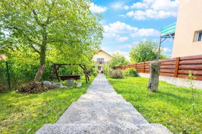 Vila single 4 camere  2 bai S =  193 mp + teren 500 mp Valea Lupului - foto 19