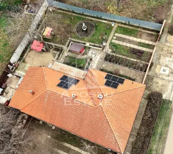 Casa Spatioasa cu Teren Generos in Vladimirescu - foto 22