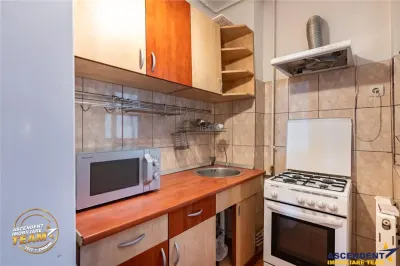 Garsoniera, mobilata, echipata, Centru Civic, Brasov. - foto 3