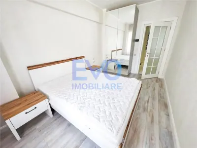 Apartament cu 2 camere, aer conditionat, complex Royal Town Copou - foto 5