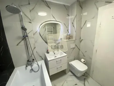 Proprietate 2 case | 1000mp teren | locuinta + afacere | Cisnadie - foto 12