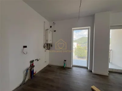 Garsoniera finisata si partial mobilata zona Horia - foto 2