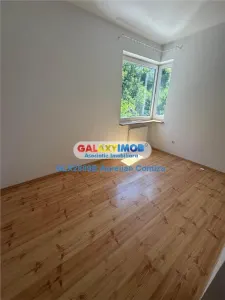 Inchiriere 3 camere in vila/ tot etajul 1/ sp.95mp - foto 3