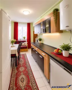 Tur 3D! Apartament 4 camere,2 balcoane,2 bai,zona centrala Acatari, Mures - foto 2