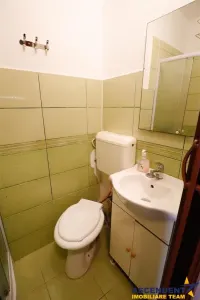 Garsoniera cu baie si bucatarie, mobilata, loc parcare, Tractorul, Brasov - foto 8