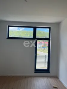 Casă parter cu 3 camere, curte generoasă și liniște deplină – natură și confort - foto 13