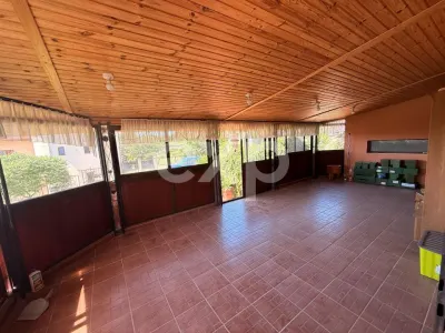 ȘTEFĂNEȘTI | CASĂ PREMIUM | ZONĂ LINIȘTITĂ | FINISAJE DE CALITATE - foto 3
