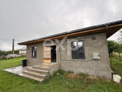 Casă semifinisată | Buzoiești | Teren generos 2.900 mp - foto 2