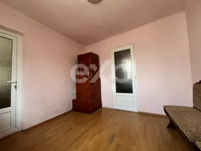 Casă cu 3 camere și teren 1.140 mp toate utilitățile, anexe și acces stradal - foto 12