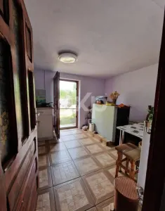 Casă Spațioasă 190 mp + Spațiu Comercial – Mircea Vodă, Dâmbovița - foto 12