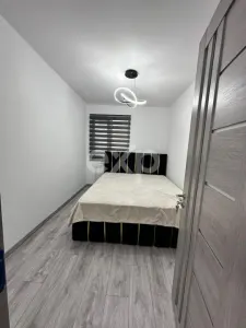 Apartament de vânzare – 3 camere , Micro 8 ,et 1 - foto 8
