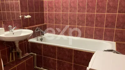 Vanzare apartament2 camere Fratii Golesti - foto 7