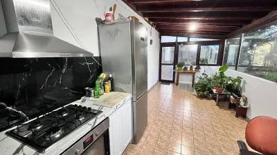 Apartament 110 mp, vilă, curte proprie, 3 camere, parcare, Plopii Fără Soț â€“ Bucium - foto 3