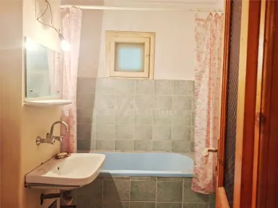 Apartament cu 3 camere decomandat, 65 mp – Cartierul Nord | 2 balcoane - foto 13