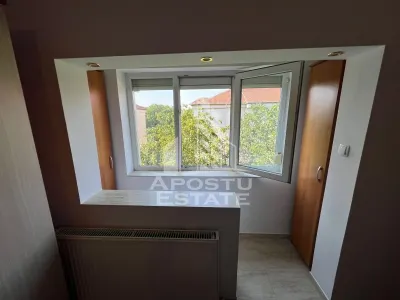 Apartament cu 1 camera de vanzare , Zona Lipovei , Timisoara - foto 2