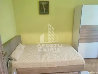 Apartament cu 3 camere, Centrala proprie, Zona Girocului - foto 11