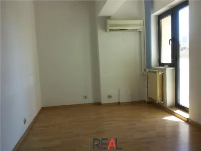 Spatiu birouri in Sitraco Center - 90 mp - foto 5