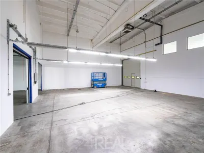 Inchiriere depozit de la 500 mp - Rasnov - foto 3