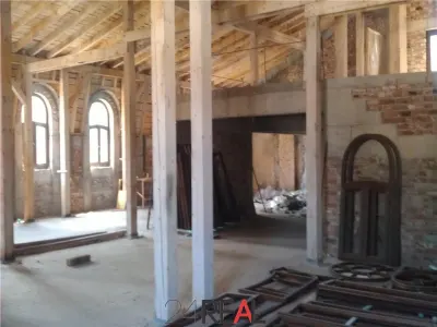 Vila interbelica - in curs de renovare - foto 3