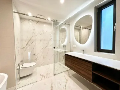 Apartament 4 camere decomandat in Ansamblul Washington” - foto 17