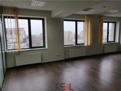 Inchiriere spatii de birouri de la 100 mp - foto 4