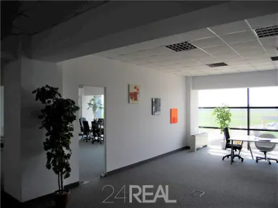 Spatiu birou de inchiriat - de la 61 mp, utilitati incluse - foto 7