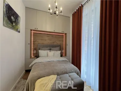 Inchiriere apartament zona Unirii - terasa si garaj - foto 3