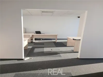 Spatii birouri in Business Hub - foto 8