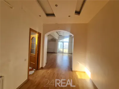 Inchirieri spatii de birouri in zona Tei - foto 4