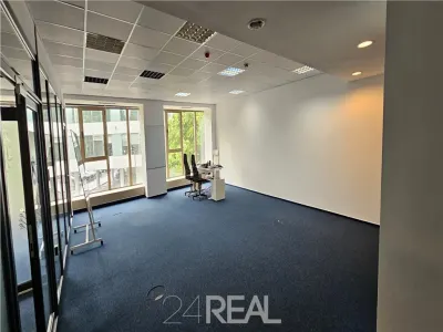 Spatii de birouri langa metrou Aurel Vlaicu - 70 mp si 128 mp - foto 2