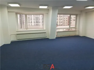 Spatii birouri de inchiriat Barbu Vacarescu de la 51 mp - foto 15