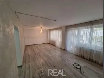 Spatii birouri de inchiriat Barbu Vacarescu de la 51 mp - foto 4