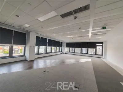 Spatii birouri de clasa A de la 298 mp - foto 2