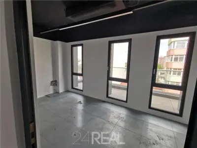 Inchiriere spatii de birouri in cladire noua - de la 430 mp + terasa - foto 7