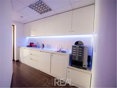 Co-working spaces in Unirii View, mobilate, cu servicii incluse - foto 10