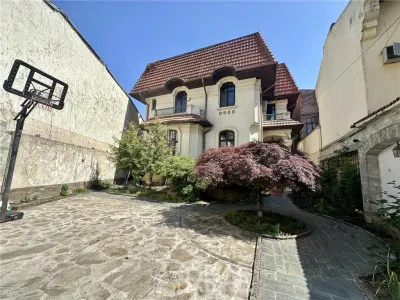 Vila brancoveneasca pretabila: birouri, clinica, ceainarie - foto 21